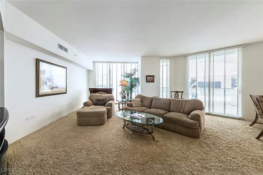 2877 Paradise Road #906, Las Vegas, NV 89109 - Image #3