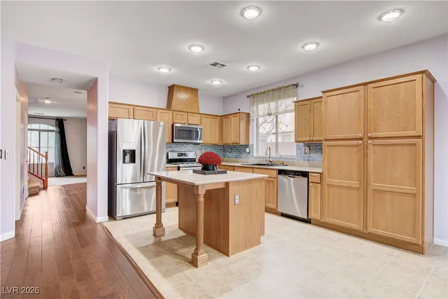 7746 Tree Lane Peak Court, Las Vegas, NV 89166 - Image #3