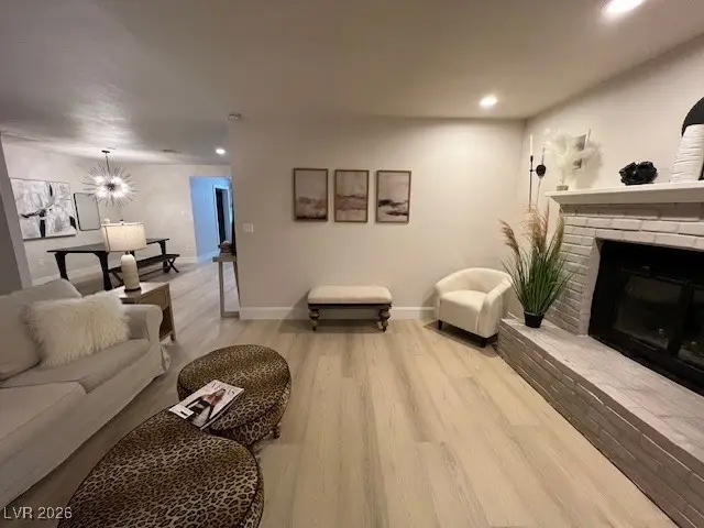 6213 Fairwood Avenue, Las Vegas, NV 89107 - Image #2
