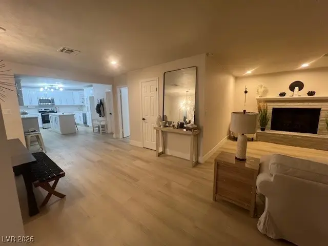 6213 Fairwood Avenue, Las Vegas, NV 89107 - Image #3