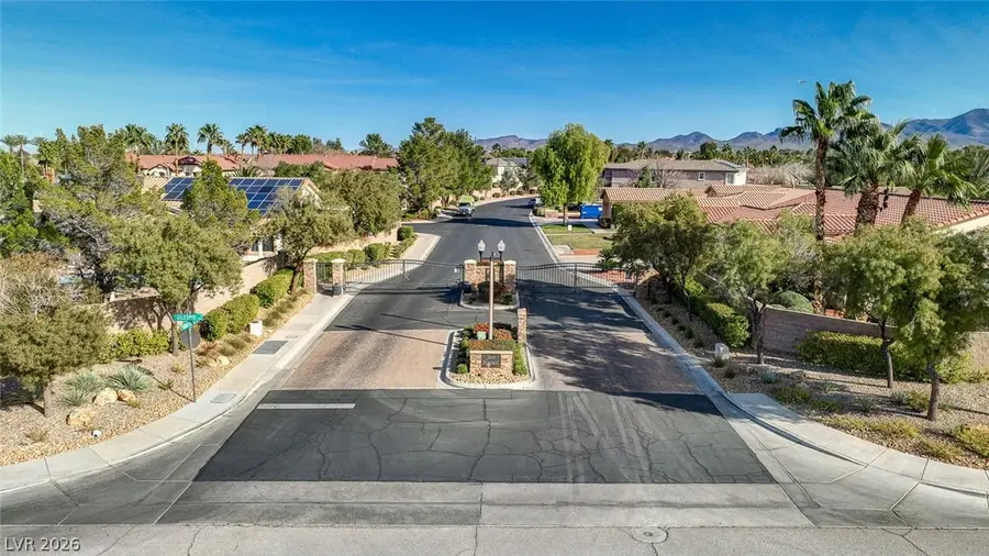 10798 Chillingham Drive, Las Vegas, NV 89183 - Image #2