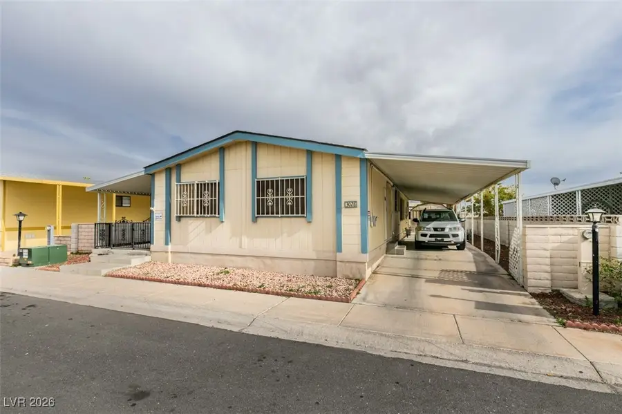 3028 Bellavista Lane, Las Vegas, NV 89122 - Image #2