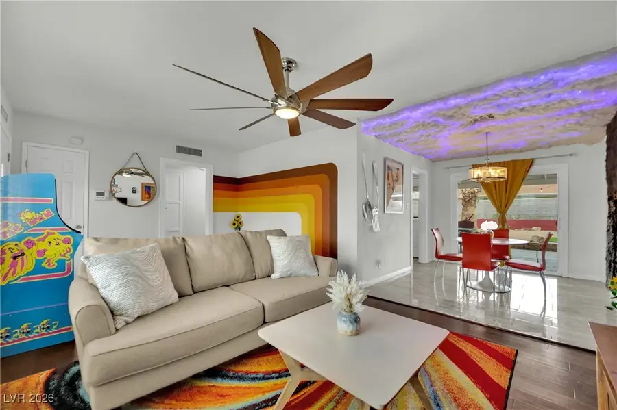 1932 Hassett Avenue, Las Vegas, NV 89104 - Image #3