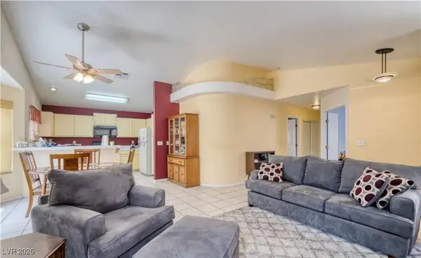 8013 Tribal Circle, Las Vegas, NV 89145
