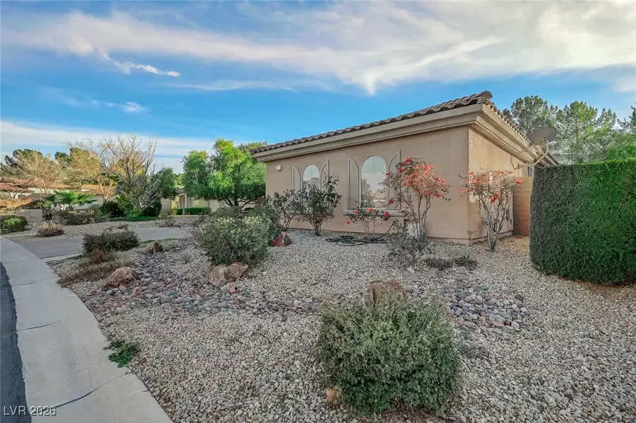 11 Fountainhead Circle, Henderson, NV 89052 - Image #3