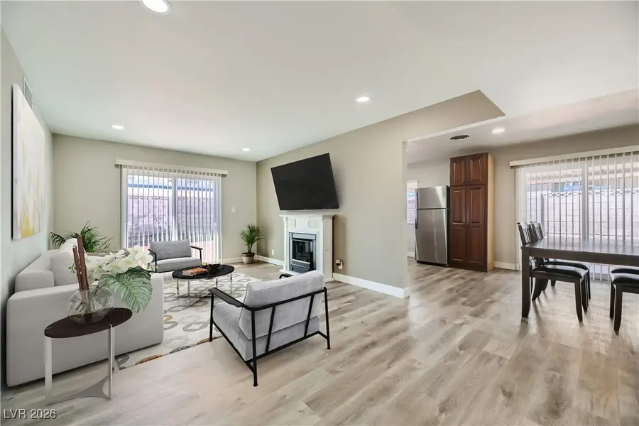 2221 Palora Avenue, Las Vegas, NV 89169 - Image #2