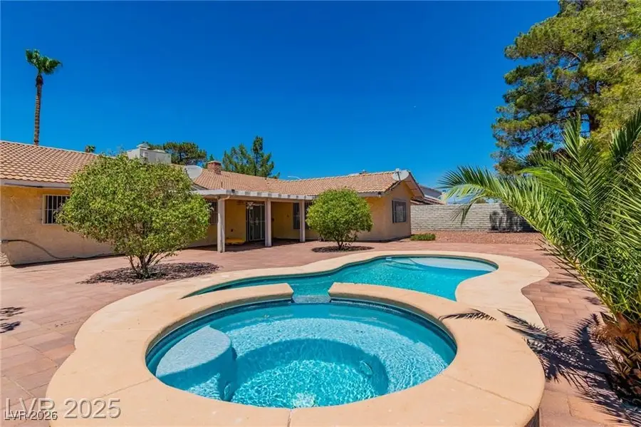 3360 Paso Andres Street, Las Vegas, NV 89146 - #3