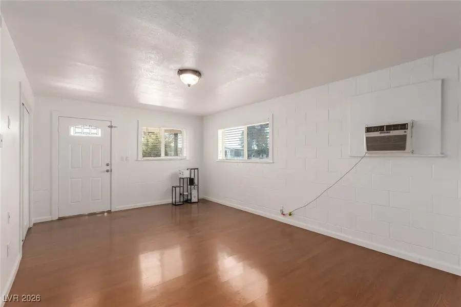 4060 Balboa Avenue, Las Vegas, NV 89121 - #3