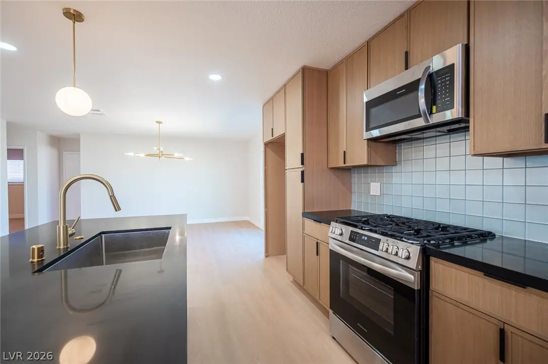 4454 Dennis Way, Las Vegas, NV 89121 - #1