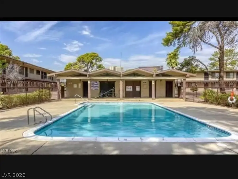 3712 Royal Crest Street #14, Las Vegas, NV 89119 - #3