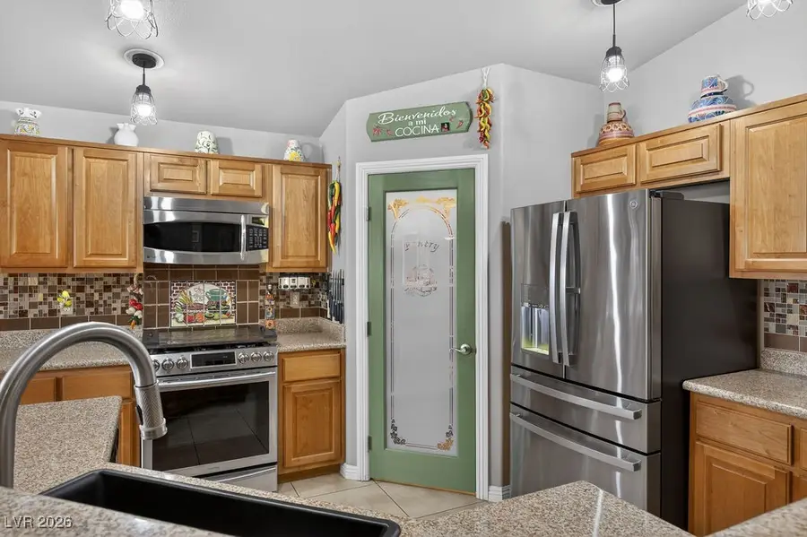 8009 Beaver Mountain Avenue, Las Vegas, NV 89131 - Image #2