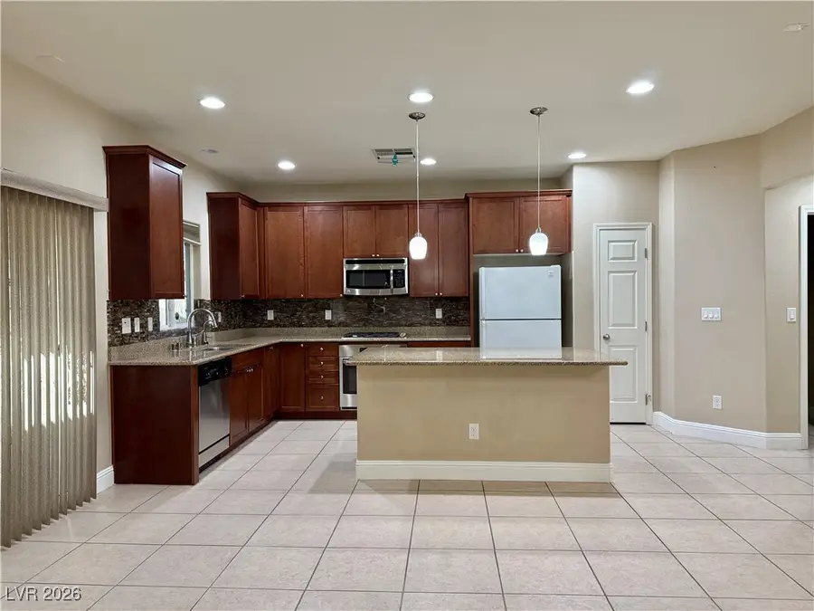 5663 Foxglove Field Street, Las Vegas, NV 89130 - Image #3