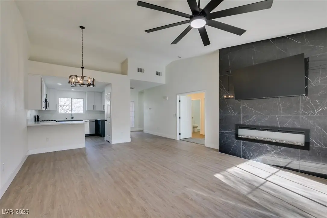 10525 Autumn Pine Avenue #203, Las Vegas, NV 89144 - Image #1