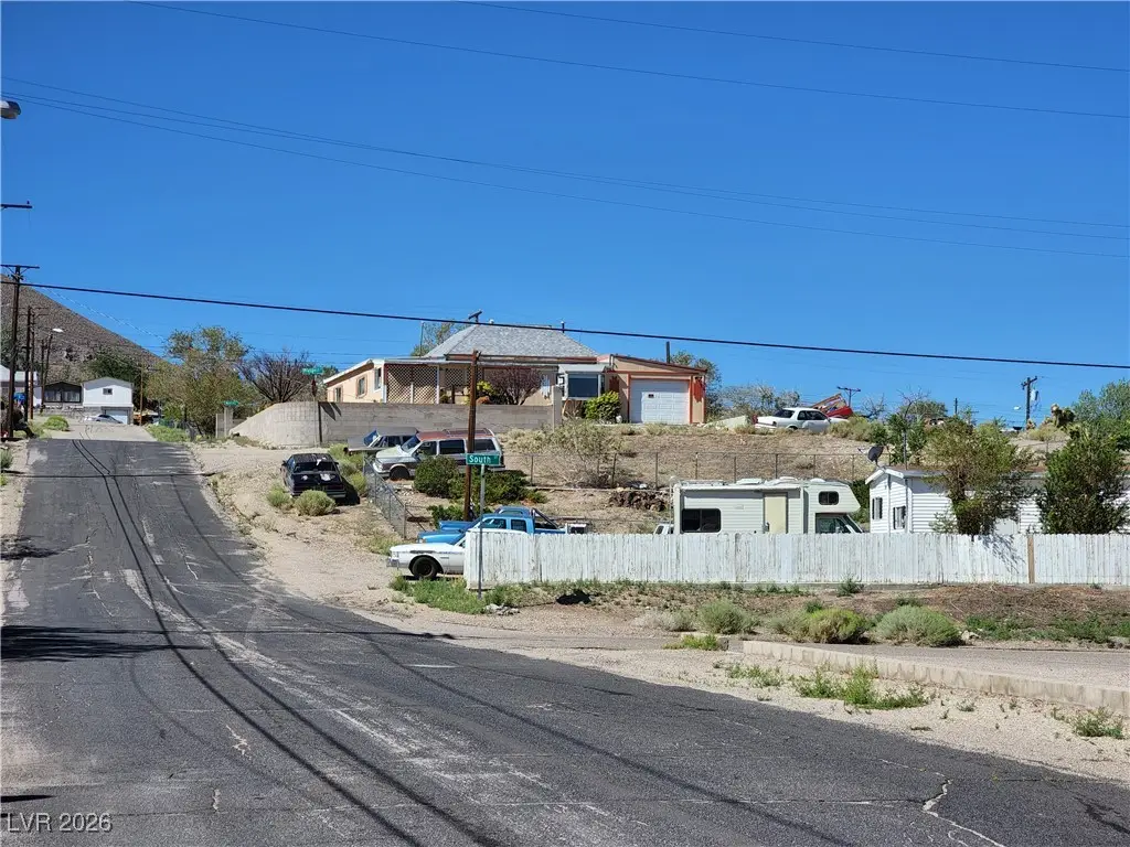 383 S Prospect Street, Tonopah, NV 89049 - Image #1