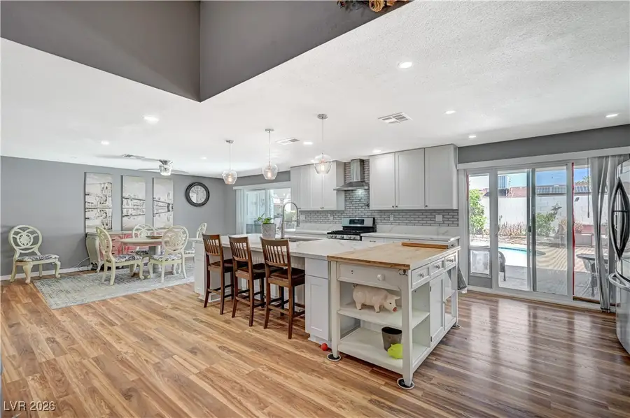 6358 Elmira Drive, Las Vegas, NV 89118 - Image #3