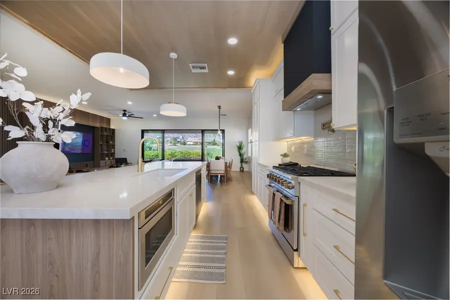 2725 Youngdale Drive, Las Vegas, NV 89134 - Image #2