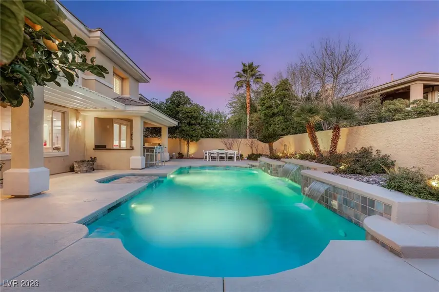 712 Proud Eagle Lane, Las Vegas, NV 89144 - Image #2