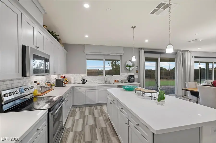 4420 N Bonita Vista Street, Las Vegas, NV 89129 - Image #2