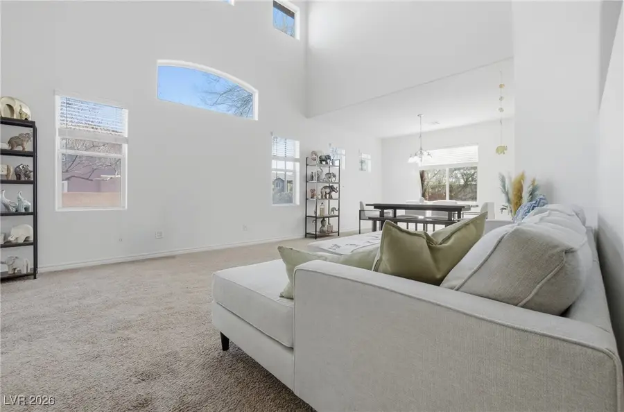 7425 Glorious Sun Drive, Las Vegas, NV 89178 - Image #3