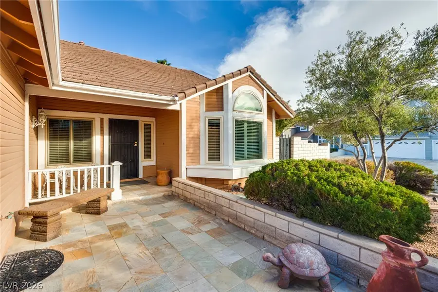 3308 Shoreline Drive, Las Vegas, NV 89117 - #3