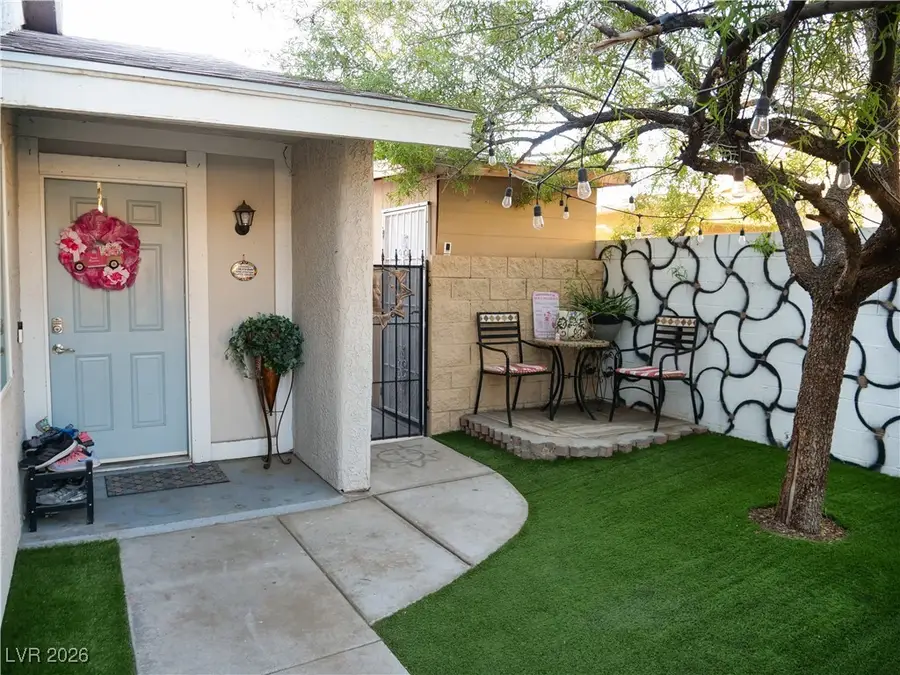 4183 Laurel Park Avenue, Las Vegas, NV 89103 - #3