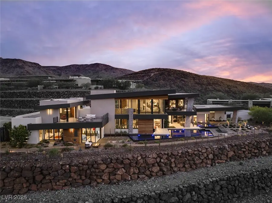 6 Vista Crescent Court, Henderson, NV 89012 - Image #2