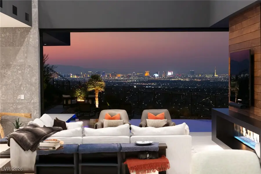 6 Vista Crescent Court, Henderson, NV 89012 - Image #3