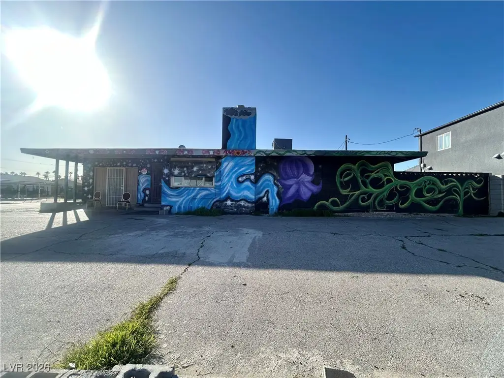 222 S Bruce Street, Las Vegas, NV 89101 - #1