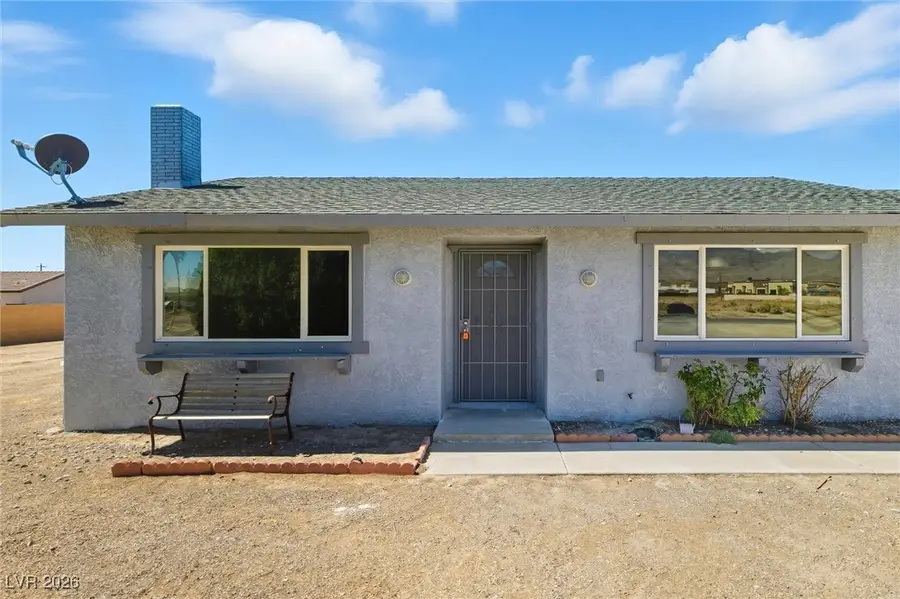 2710 S Rainbow Avenue, Pahrump, NV 89048 - #2