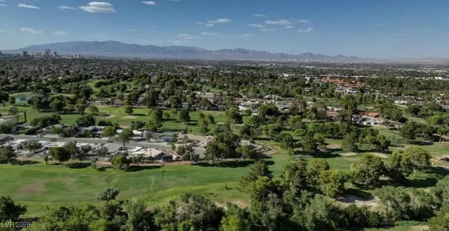 2136 Mohigan Way, Las Vegas, NV 89169 - Image #2