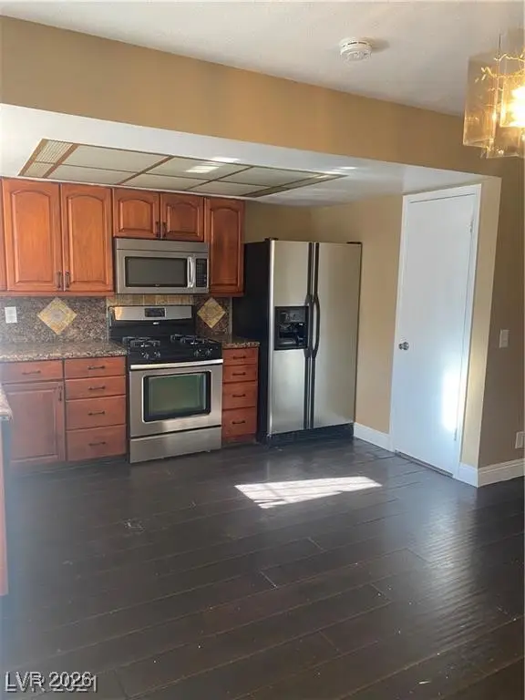 4289 Chrysalis Drive, Las Vegas, NV 89121 - Image #2