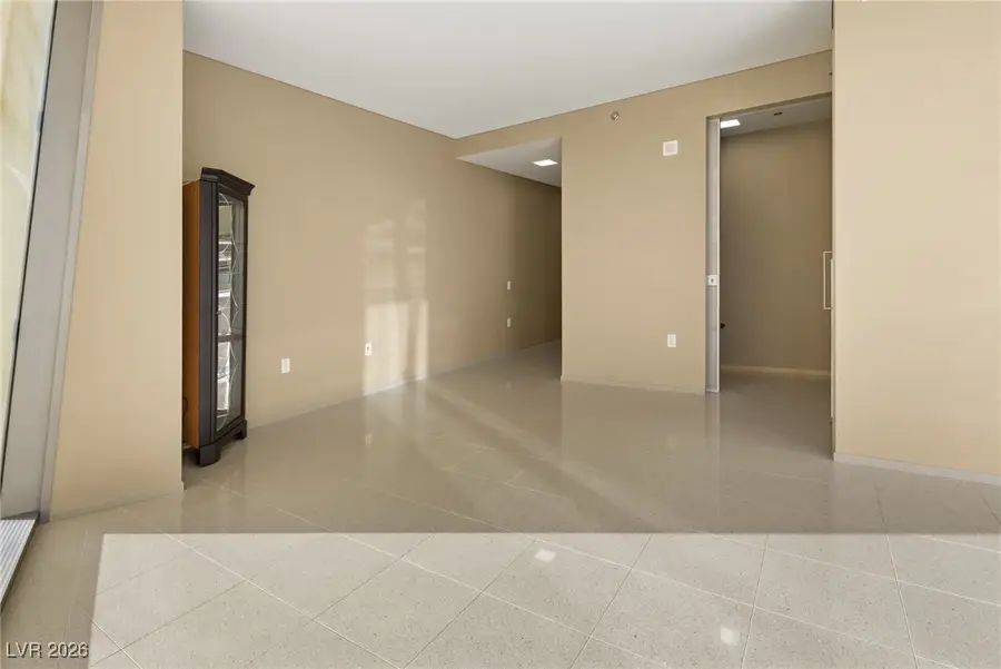 3722 Las Vegas Boulevard #1702, Las Vegas, NV 89158 - Image #3