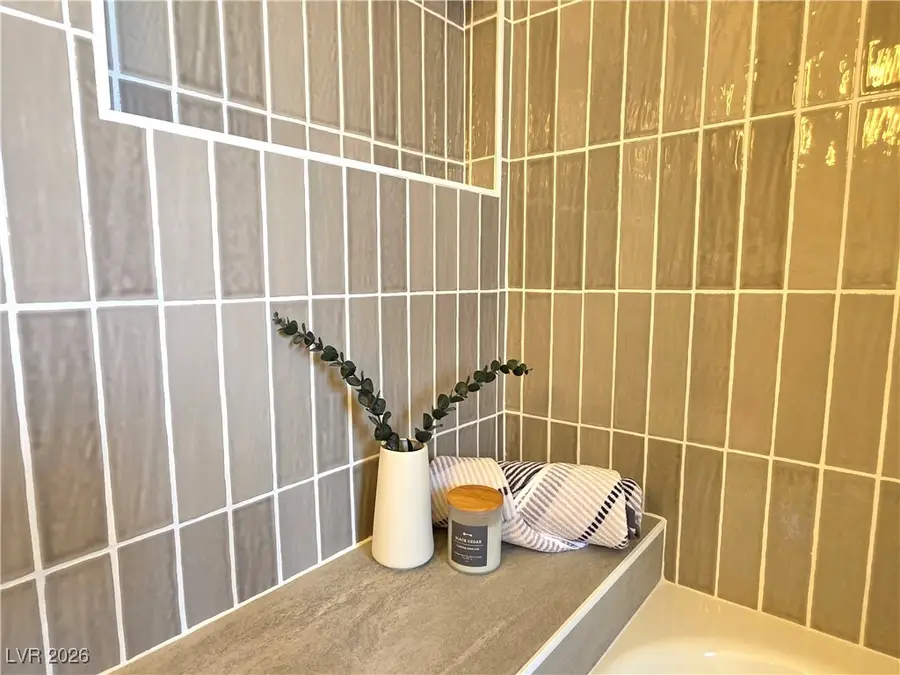 5540 Bisset Avenue, Las Vegas, NV 89118 - Image #3