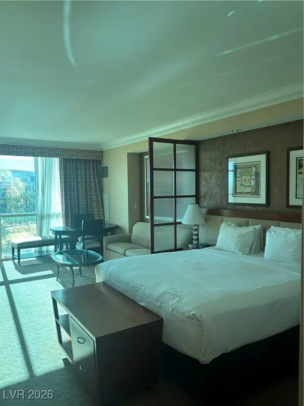 125 E Harmon Avenue #204, Las Vegas, NV 89109