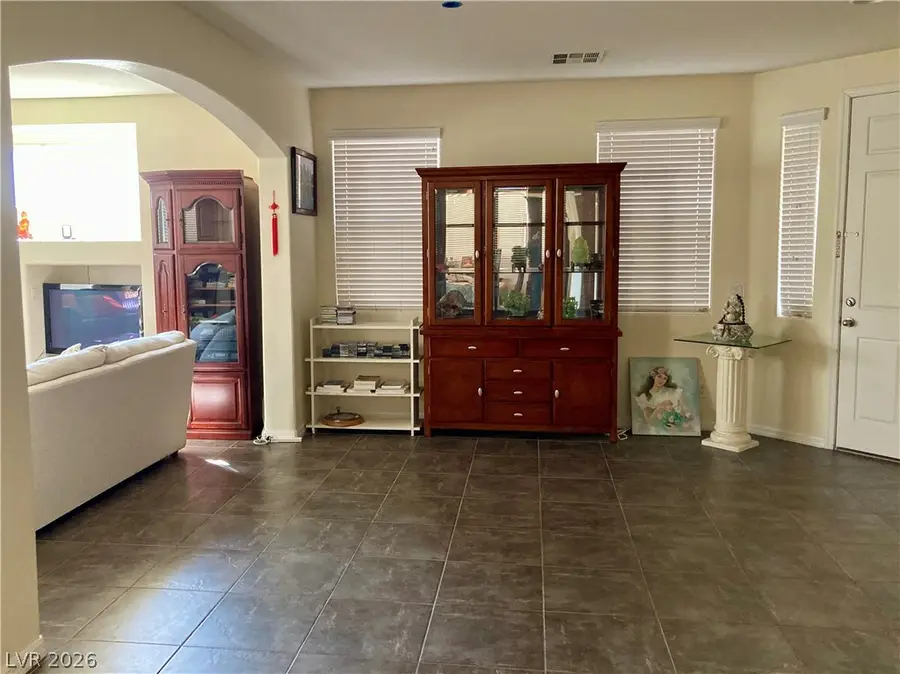 644 Newberry Springs Drive, Las Vegas, NV 89148 - Image #2