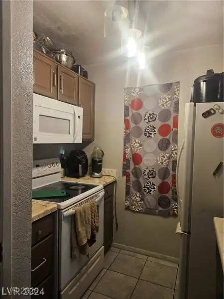 3976 Colors Court #40, Las Vegas, NV 89103