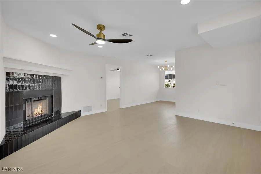 5841 Medallion Drive #102, Las Vegas, NV 89122 - #3