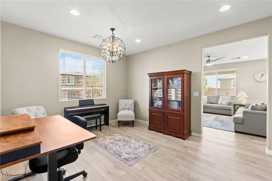 10559 Pelican Island Avenue, Las Vegas, NV 89166 - Image #3