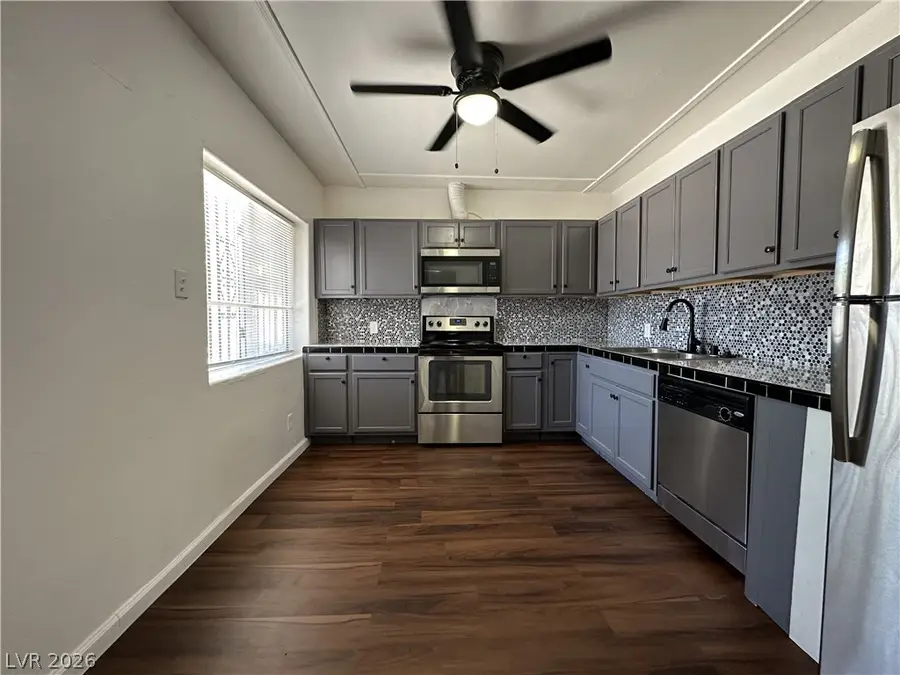 2125 Elm Avenue, Las Vegas, NV 89101 - #3