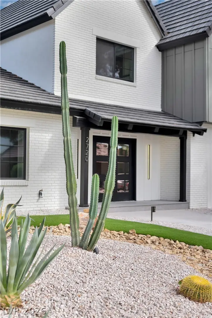 2720 Tioga Pines Circle, Las Vegas, NV 89117 - Image #3