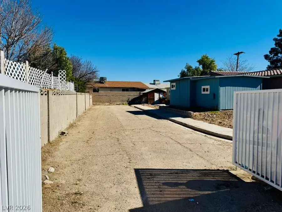 4736 Beadle Street, Las Vegas, NV 89122 - #2