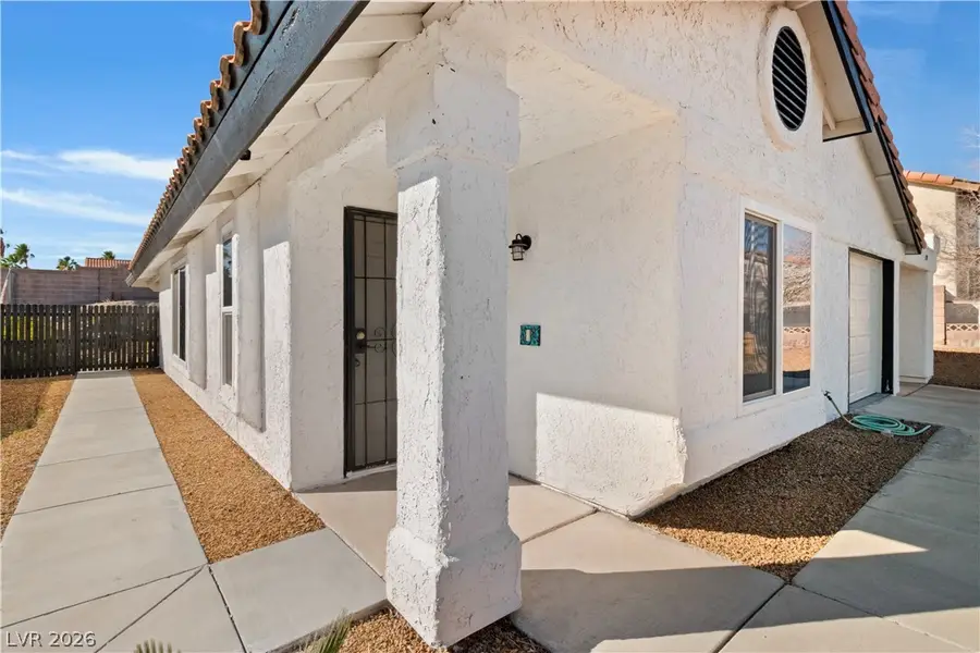 1596 Paloma Avenue, Laughlin, NV 89029 - #3