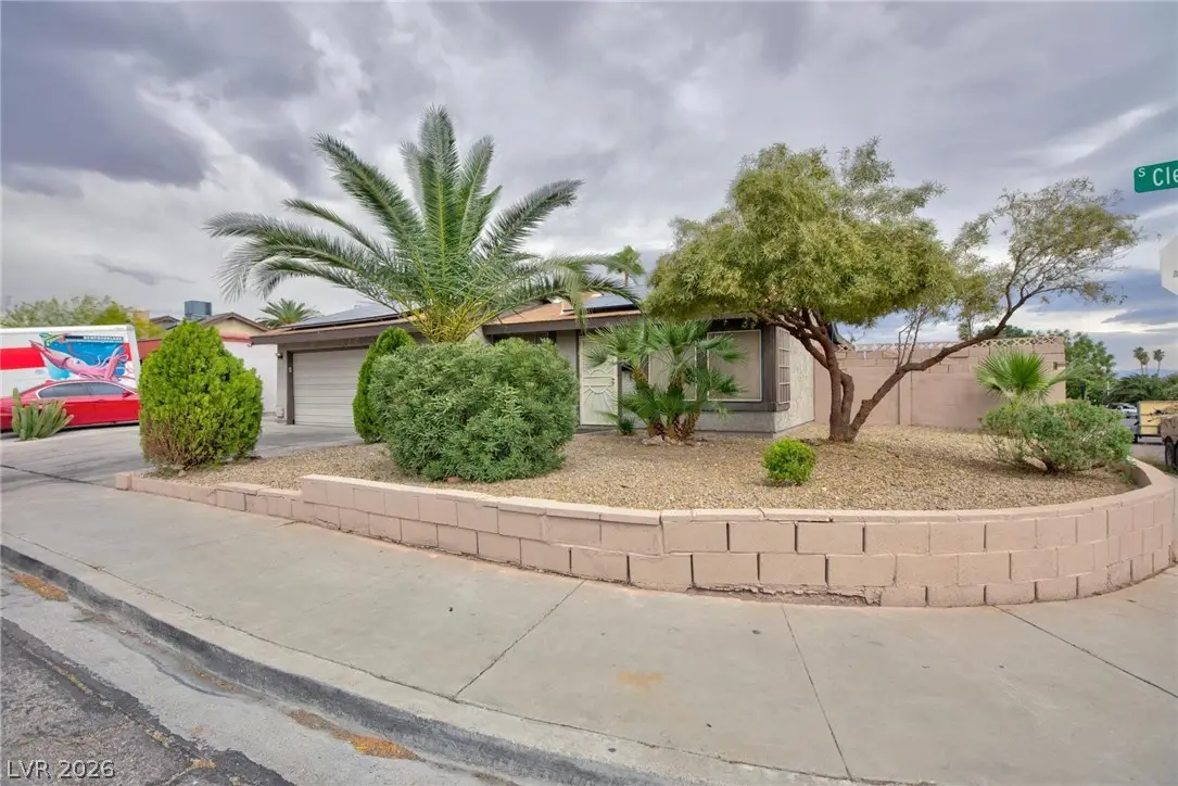 3946 Clear View Drive, Las Vegas, NV 89121 - #1