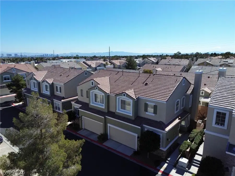 9113 Kinross Avenue, Las Vegas, NV 89145 - Image #2