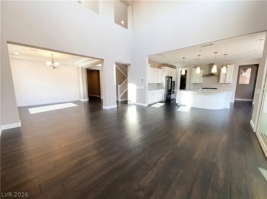 8424 Painted Wall Street, Las Vegas, NV 89166 - Image #3