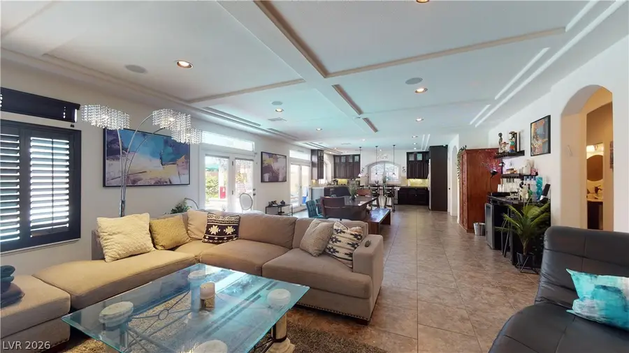 6414 Screaming Eagle Avenue, Las Vegas, NV 89139 - Image #2