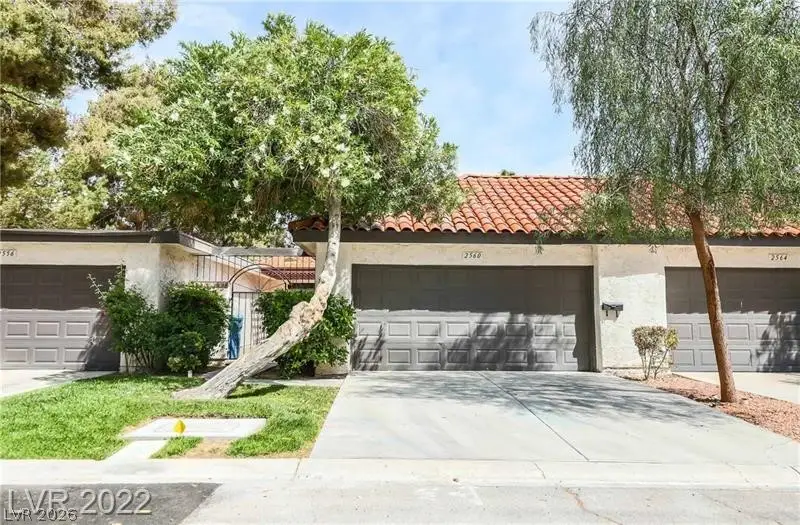 2560 Palmera Circle, Las Vegas, NV 89121 - #1