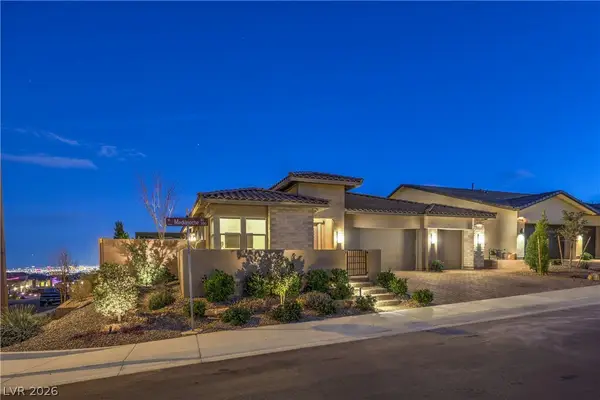 210 Medianoche Street, Las Vegas, NV 89138