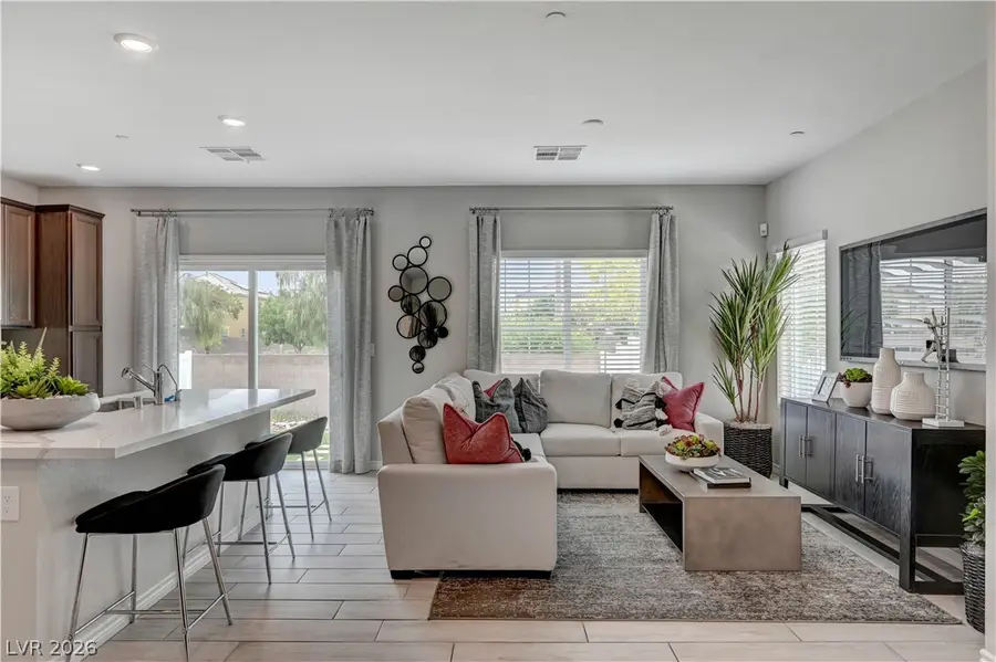 7334 N Decatur Boulevard #2, Las Vegas, NV 89131 - #3