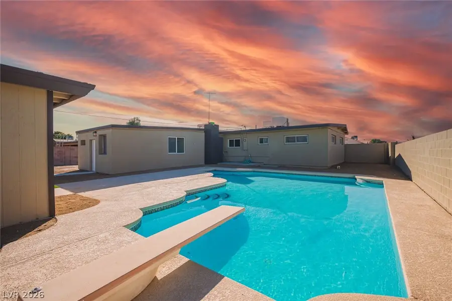 2506 N Gateway Road, Las Vegas, NV 89115 - #2